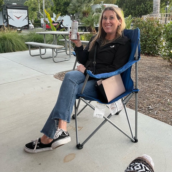 Meet your Posher, Mindy - Picture 1 of 1